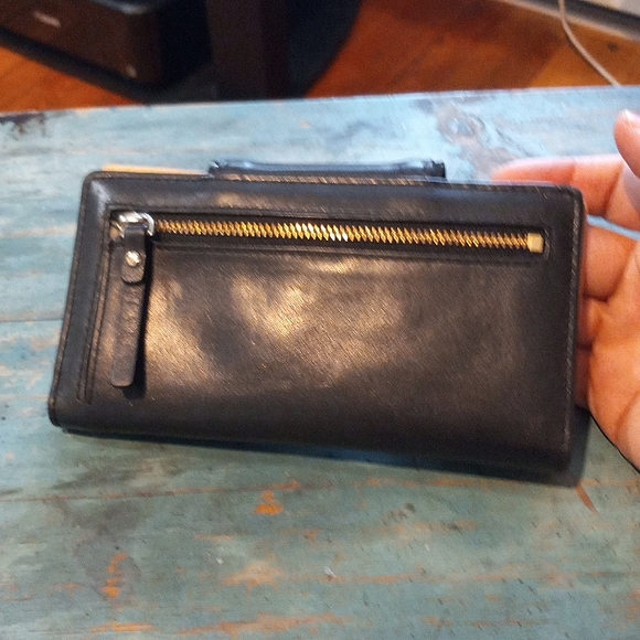 Kate Spade wallet - Picture 4 of 13